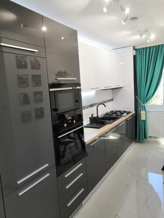 Apartament Laurențiu 2 *